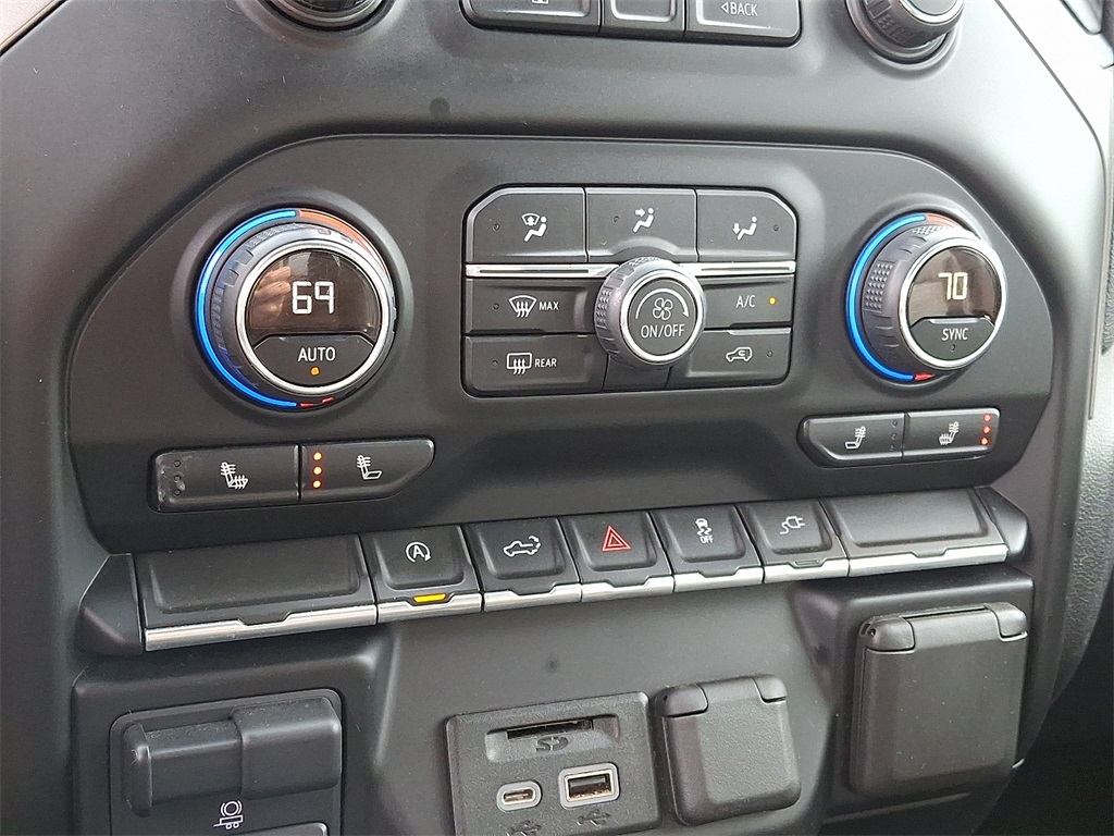2019 Chevrolet Silverado 1500 LT - Photo 15