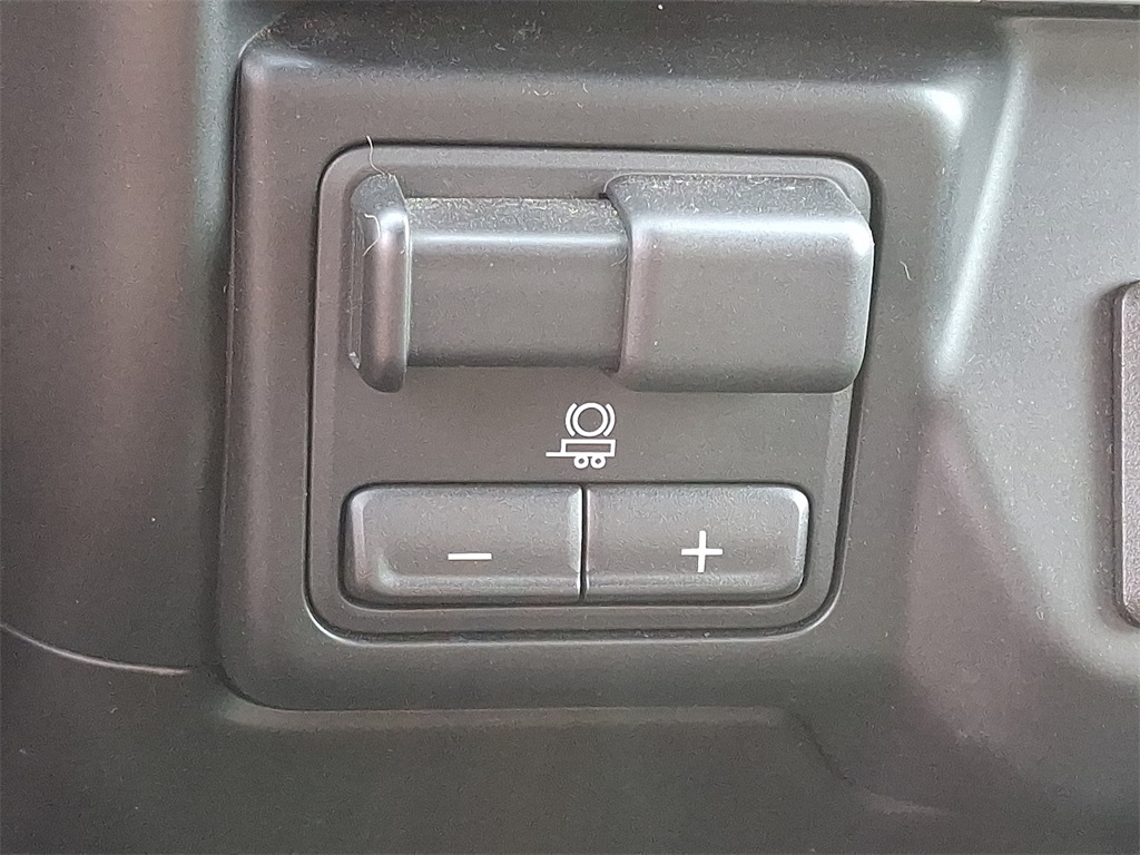 2019 Chevrolet Silverado 1500 LT - Photo 23