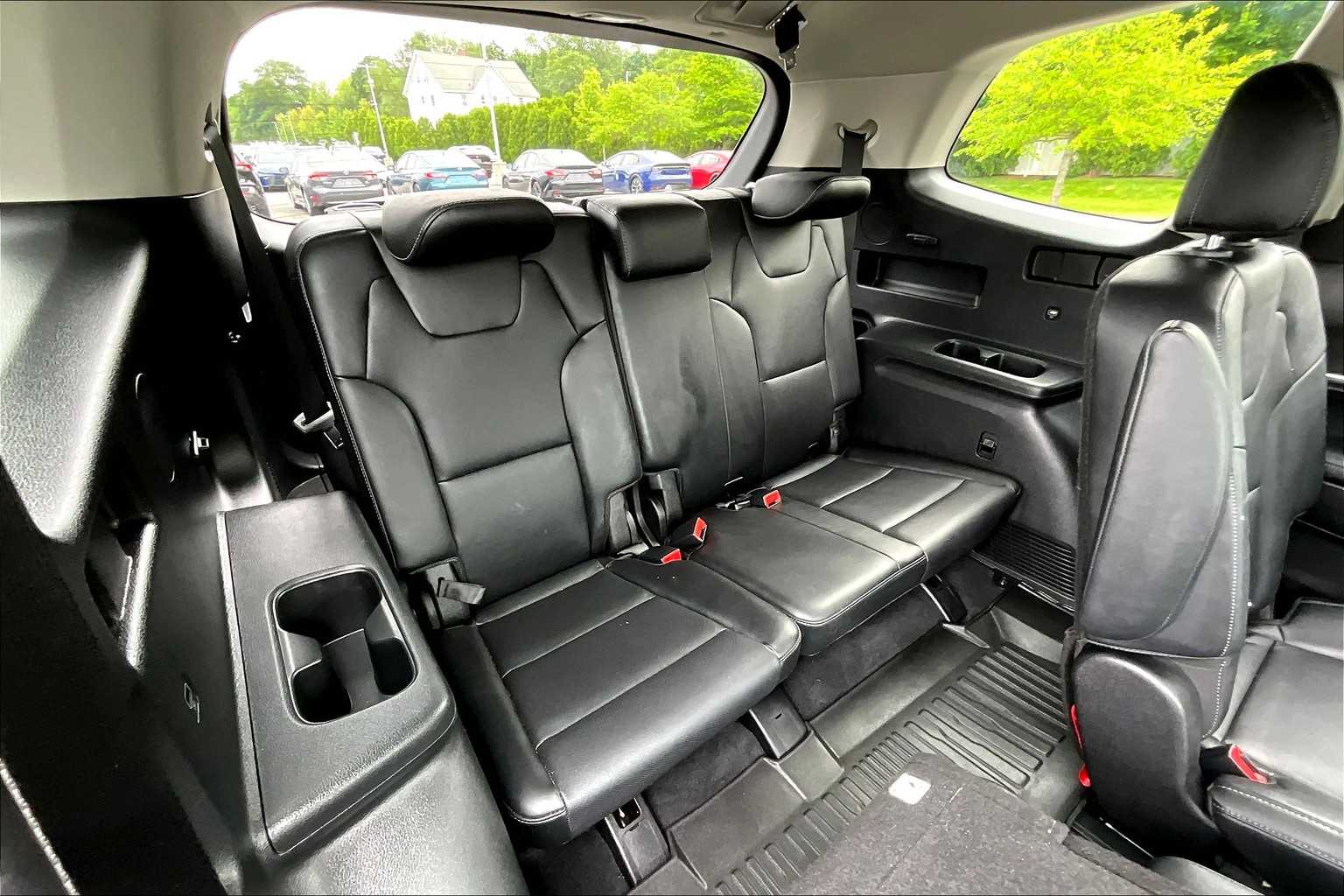 2022 Kia Telluride S - Photo 17