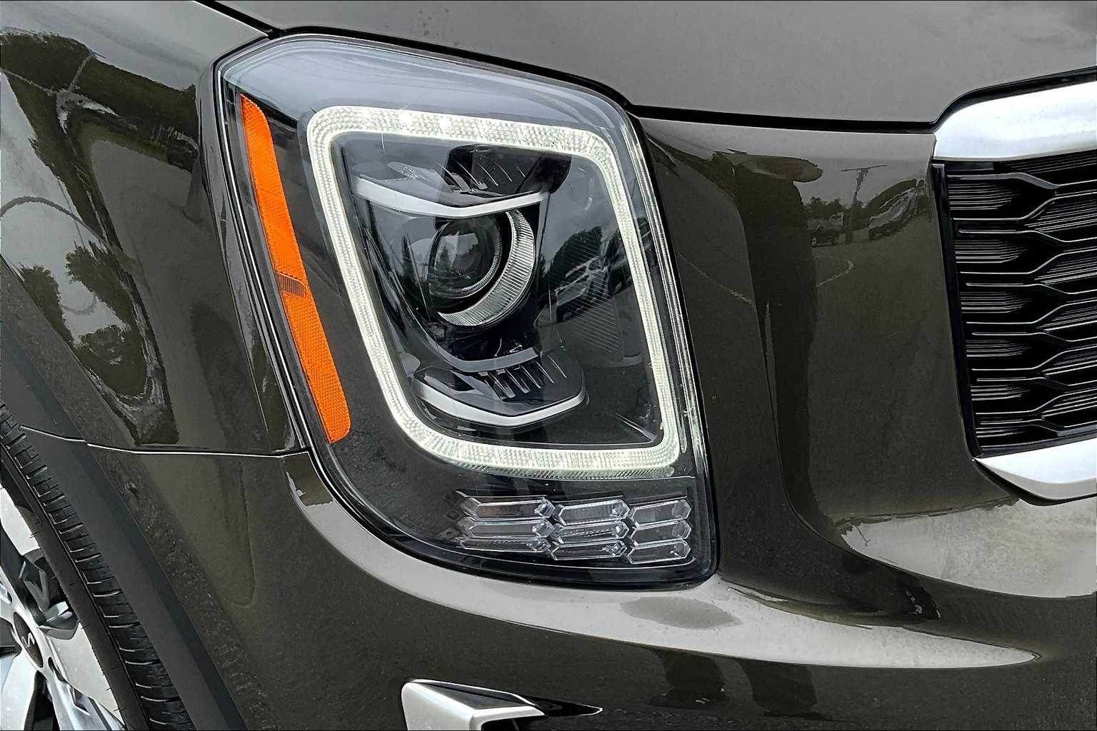 2022 Kia Telluride S - Photo 34
