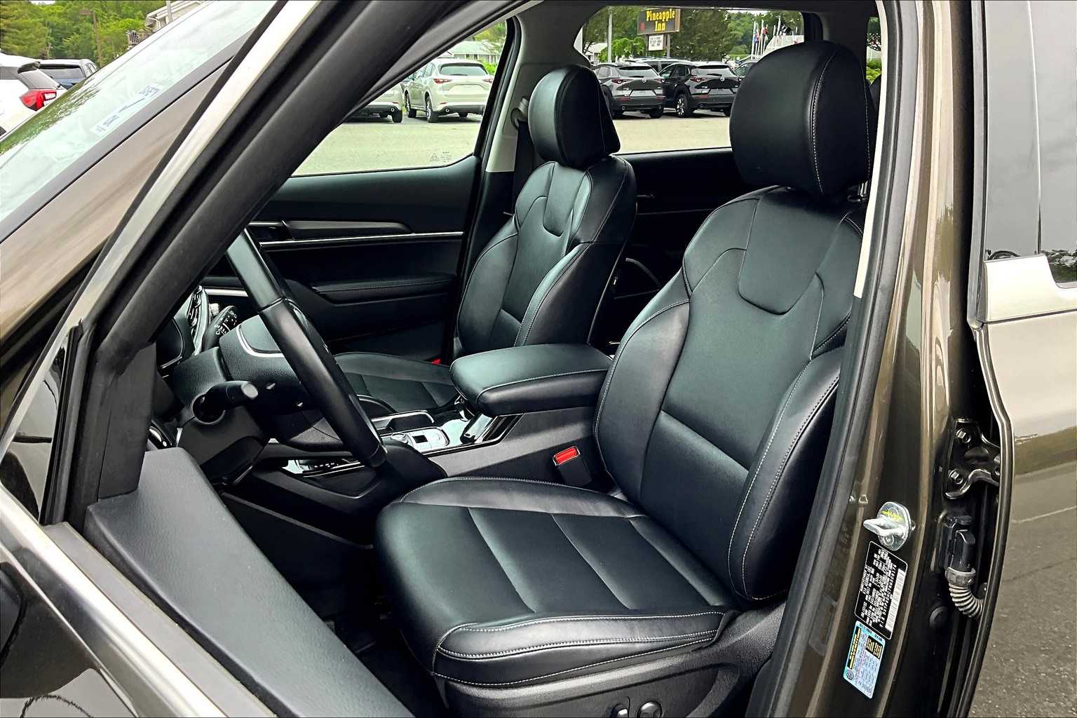 2022 Kia Telluride S - Photo 10