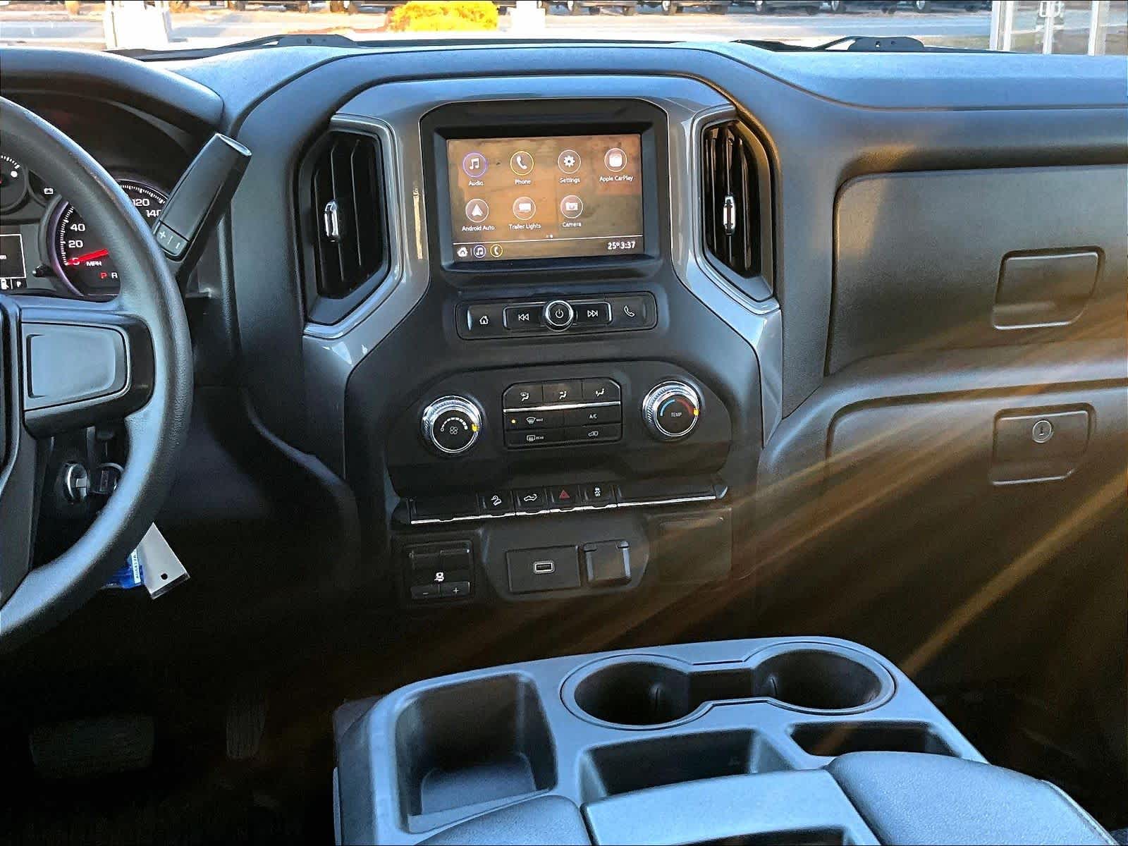2020 GMC Sierra 1500  - Photo 18