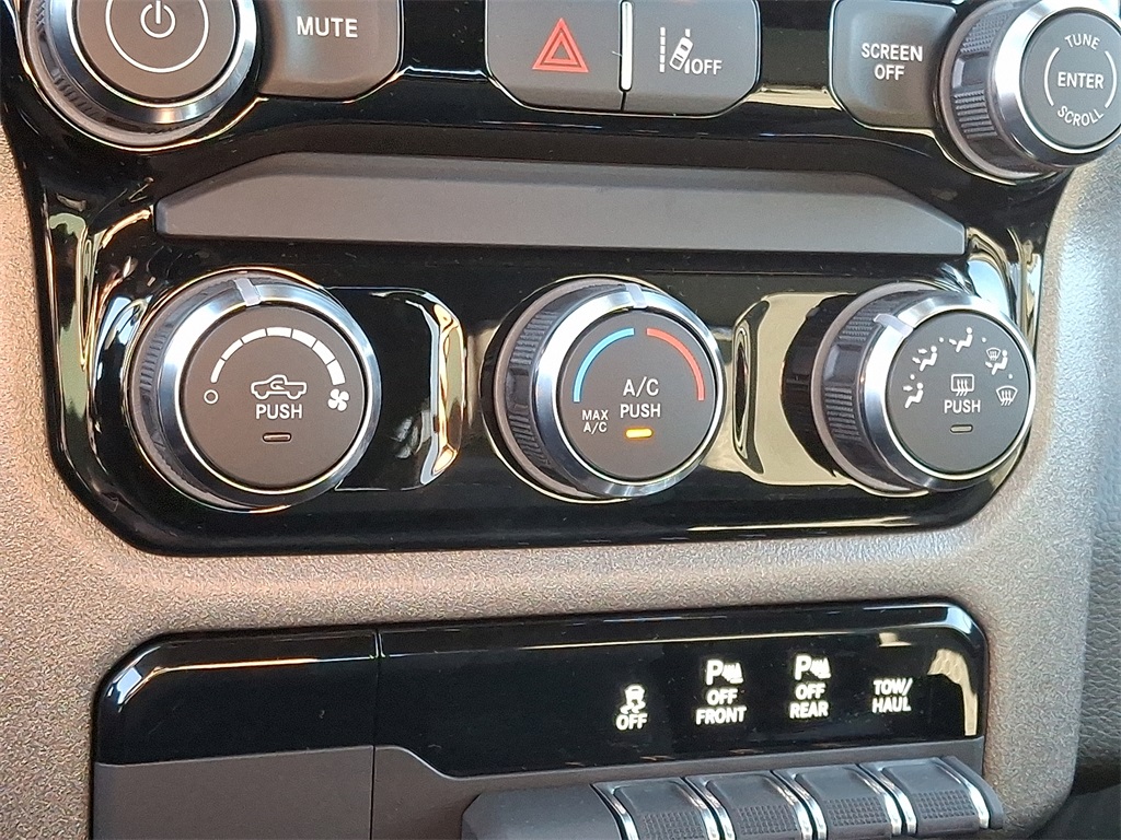 2026 Ram 1500  - Photo 11