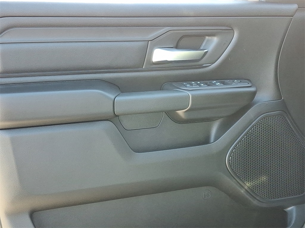 2026 Ram 1500  - Photo 8