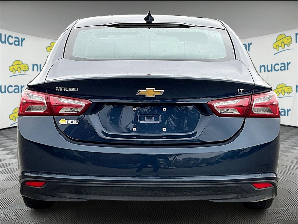 2022 Chevrolet Malibu LT - Photo 5