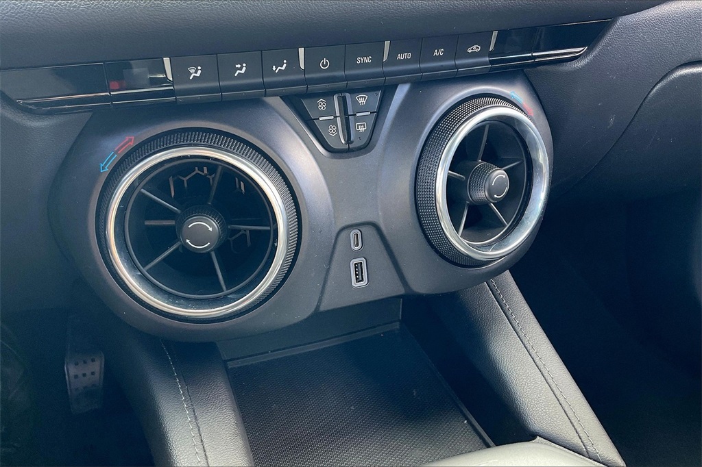 2019 Chevrolet Blazer Base - Photo 24