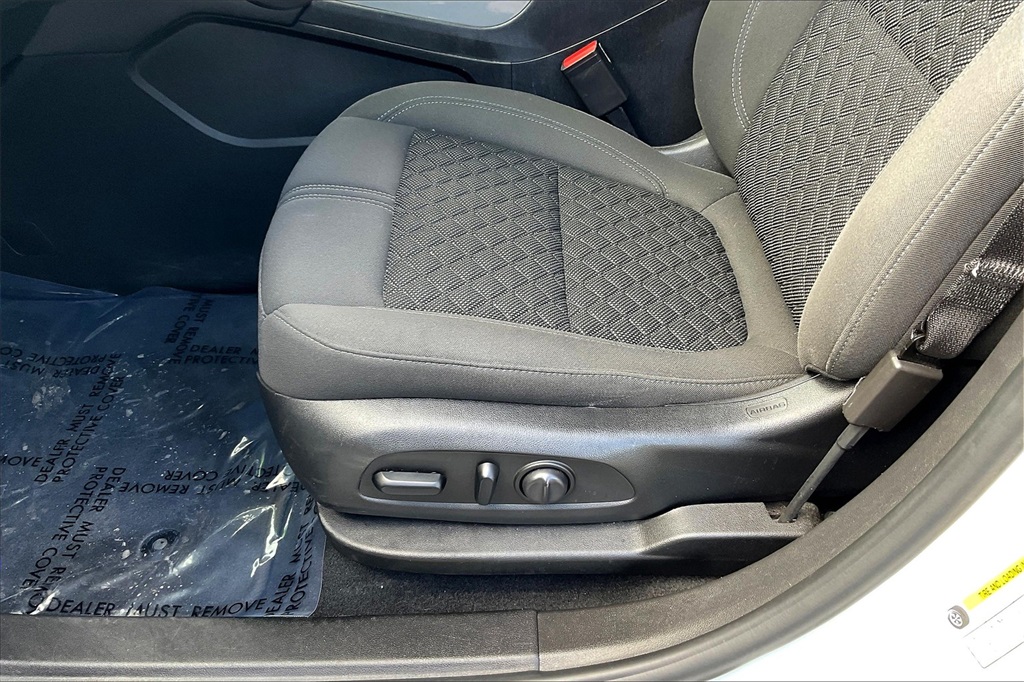 2019 Chevrolet Blazer Base - Photo 32