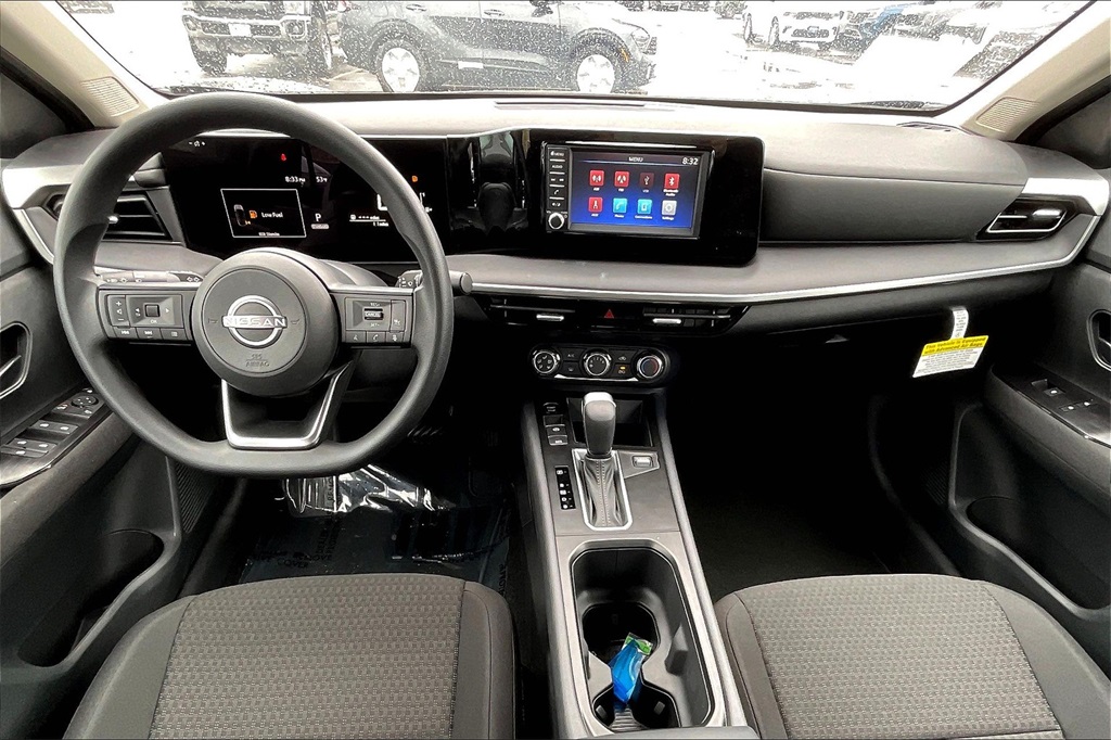 2025 Nissan Kicks S - Photo 12