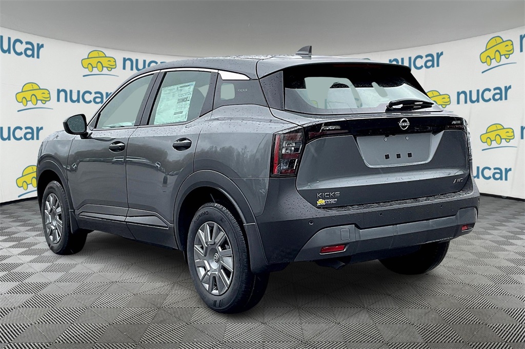 2025 Nissan Kicks S - Photo 5
