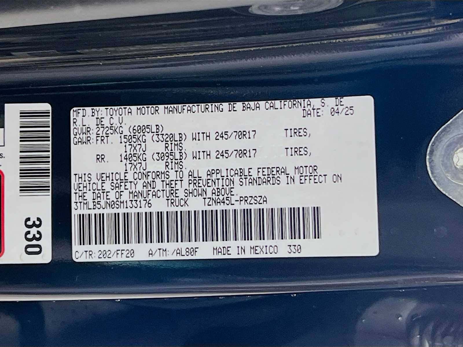 2025 Toyota Tacoma SR5 - Photo 19