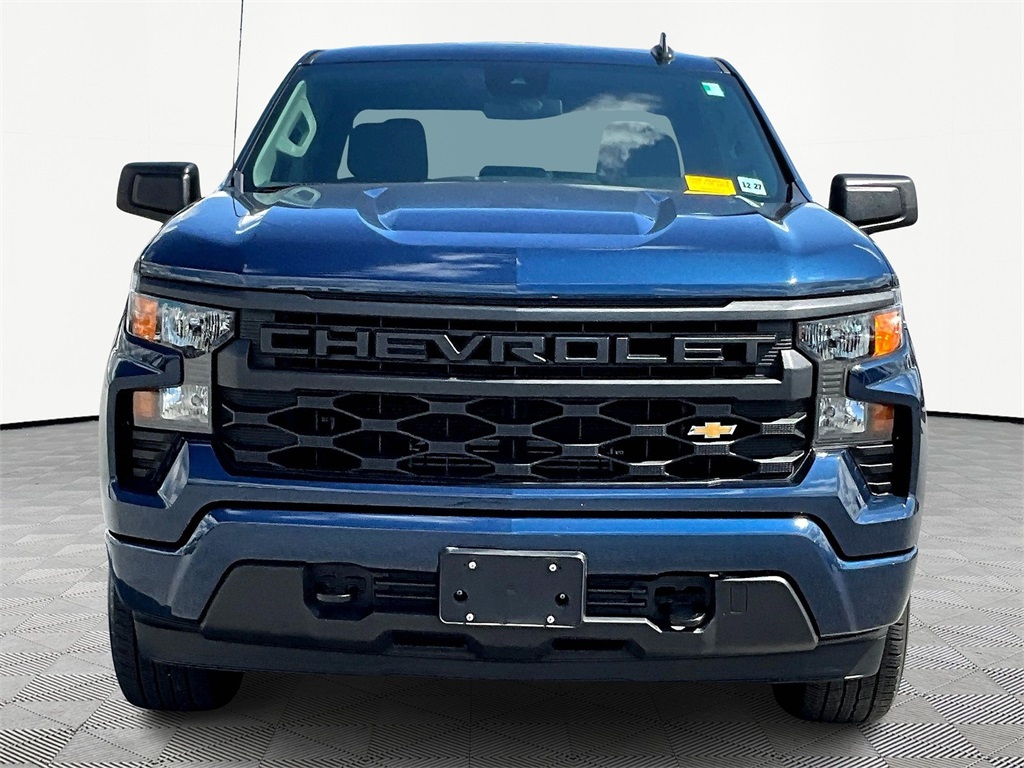 2022 Chevrolet Silverado 1500 Custom - Photo 2