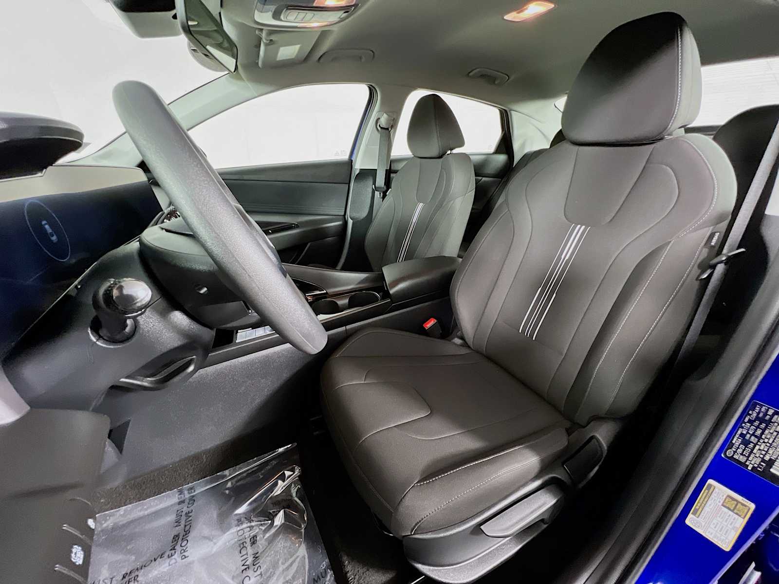 2024 Hyundai Elantra Hybrid Blue - Photo 21