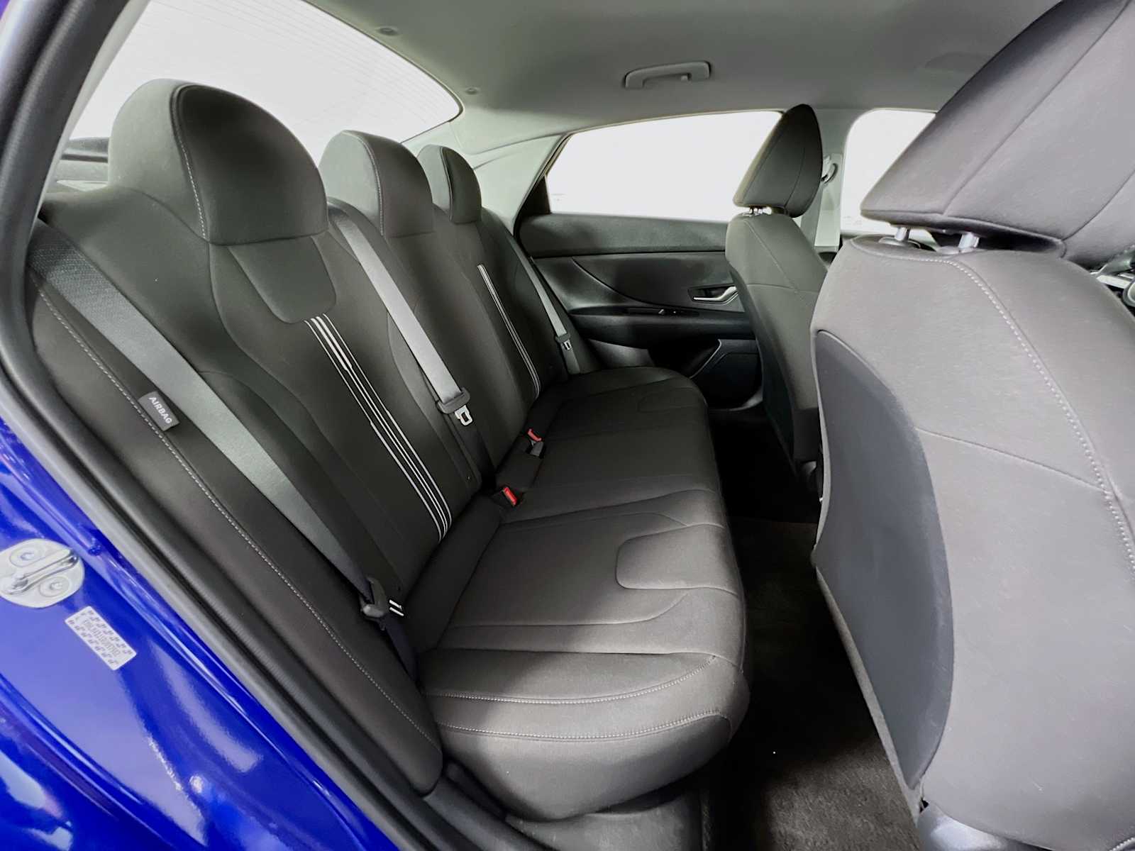 2024 Hyundai Elantra Hybrid Blue - Photo 26