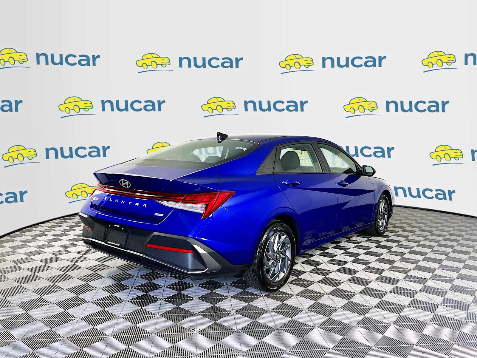 2024 Hyundai Elantra Hybrid Blue - Photo 7