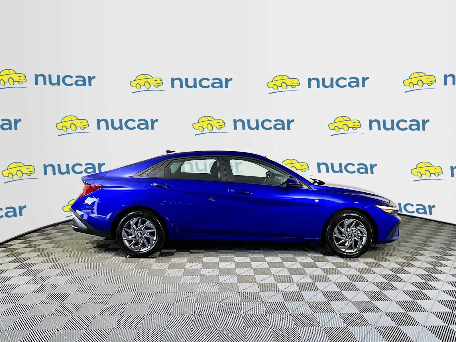 2024 Hyundai Elantra Hybrid Blue - Photo 8