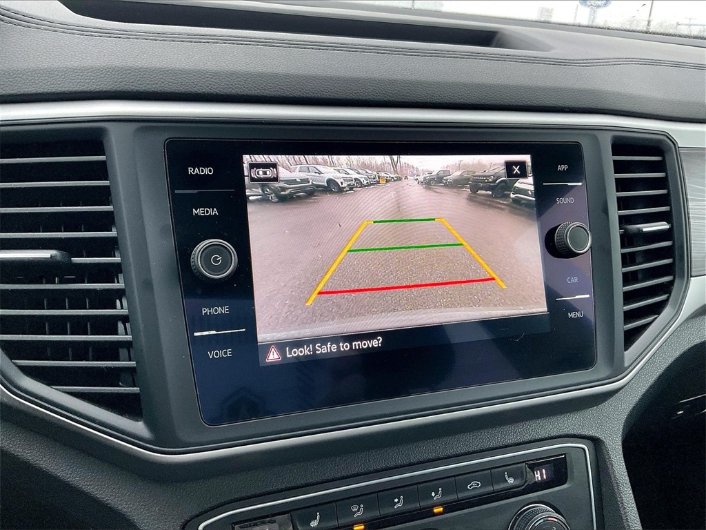 2021 Volkswagen Atlas Cross Sport 3.6L V6 SE w/Technology - Photo 18