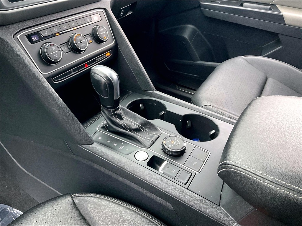 2021 Volkswagen Atlas Cross Sport 3.6L V6 SE w/Technology - Photo 19