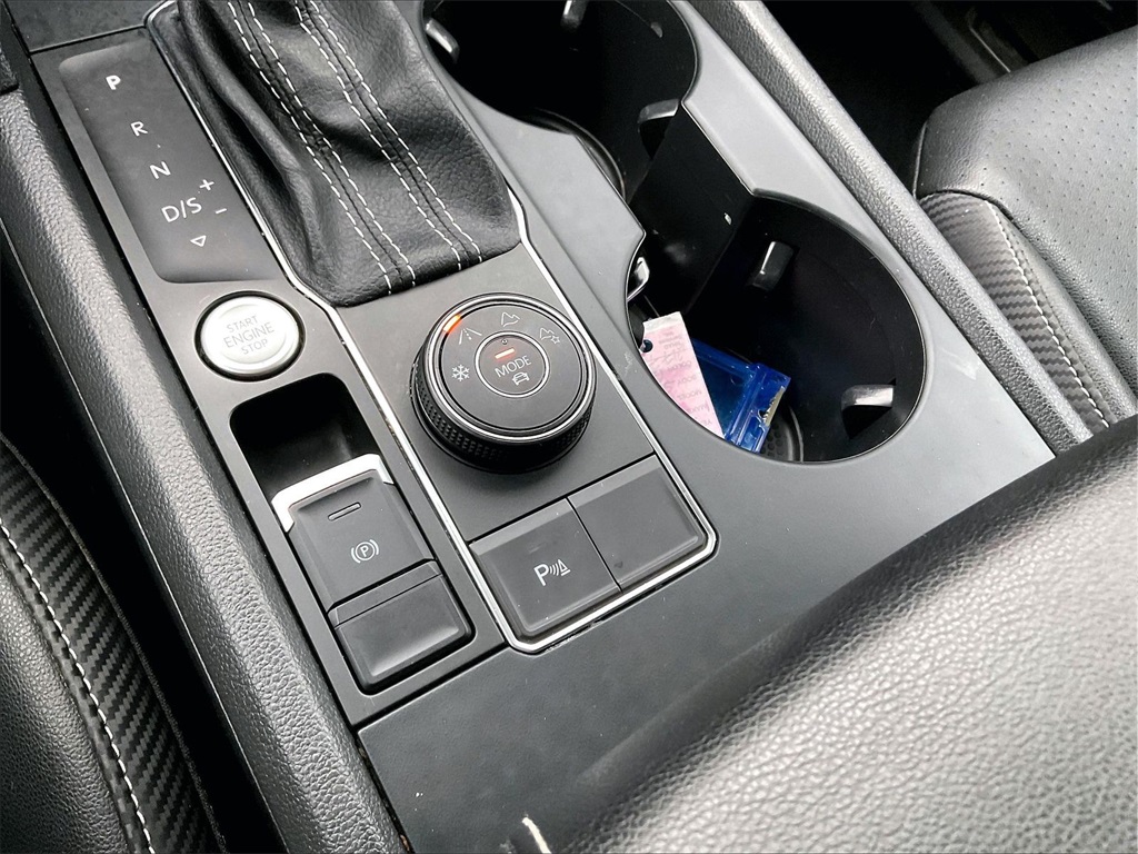 2021 Volkswagen Atlas Cross Sport 3.6L V6 SE w/Technology - Photo 32