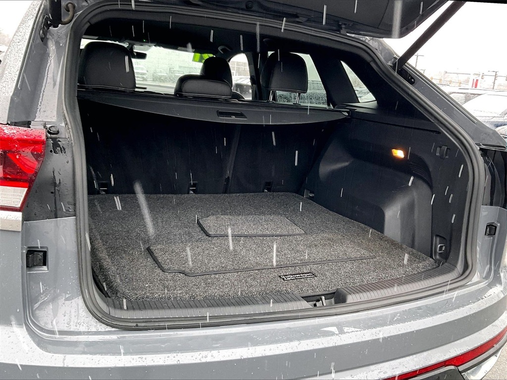 2021 Volkswagen Atlas Cross Sport 3.6L V6 SE w/Technology - Photo 33