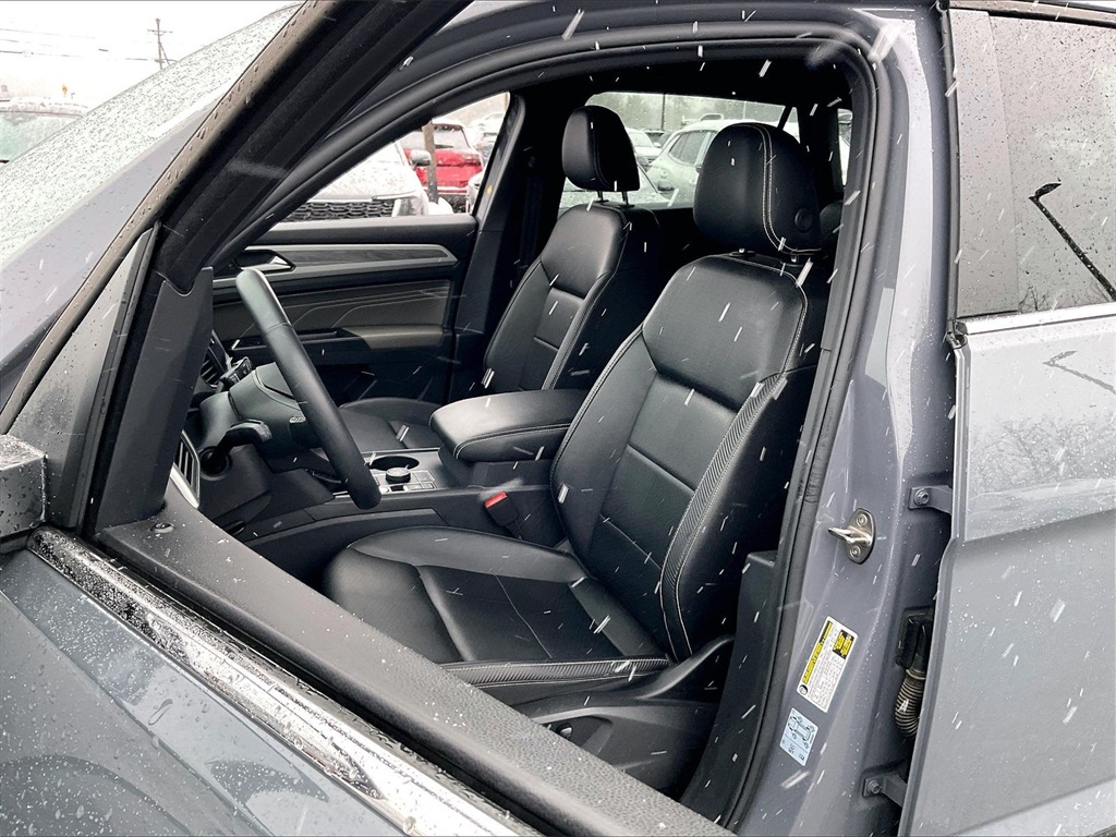 2021 Volkswagen Atlas Cross Sport 3.6L V6 SE w/Technology - Photo 9