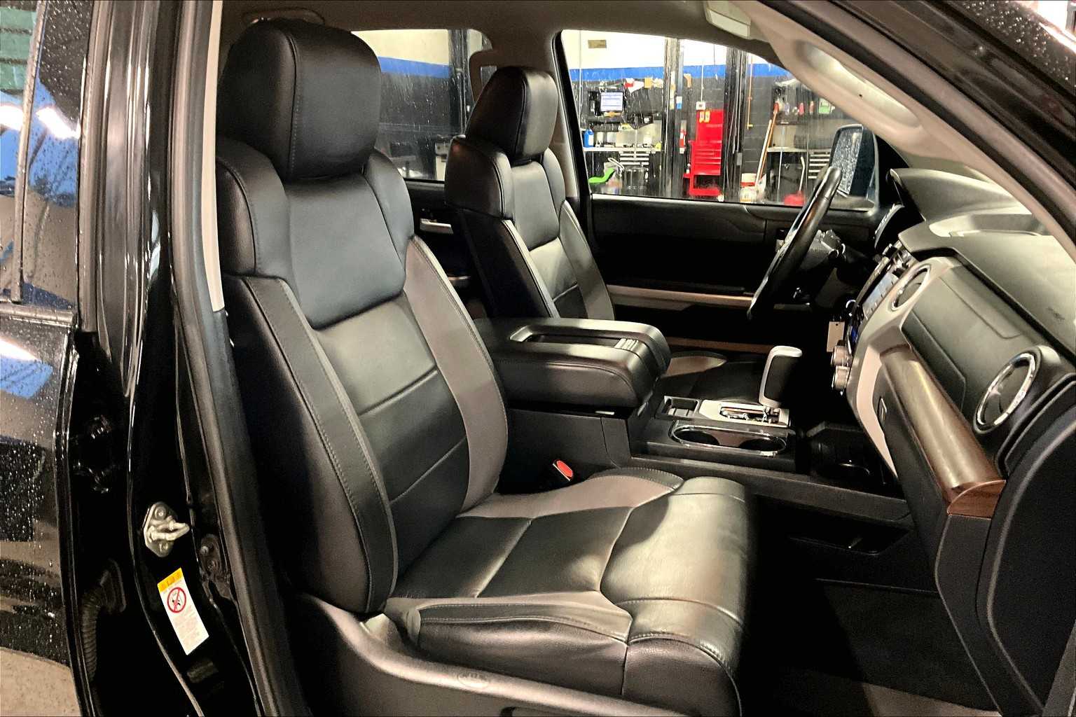 2019 Toyota Tundra Limited - Photo 11