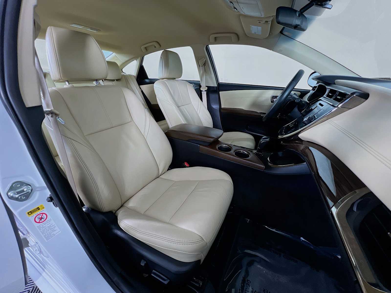 2015 Toyota Avalon Limited - Photo 28
