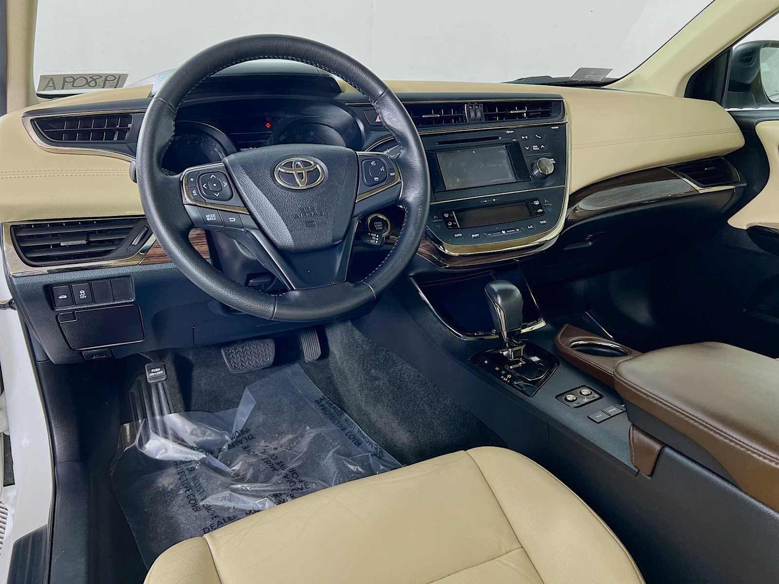 2015 Toyota Avalon Limited - Photo 9