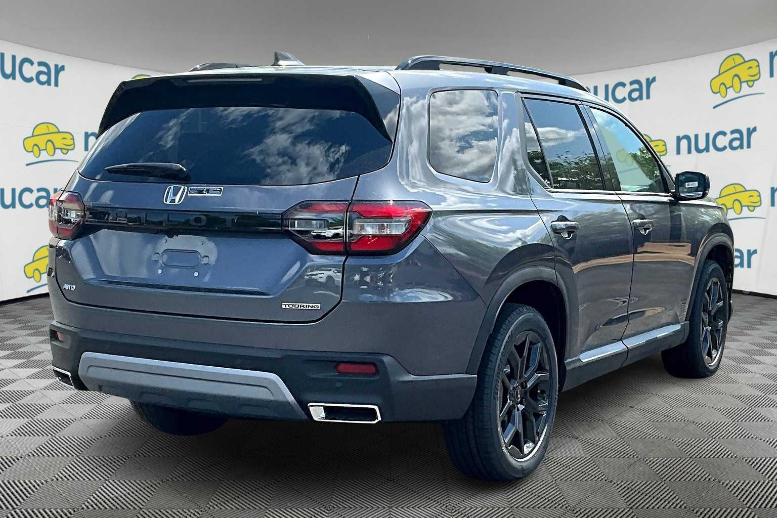 2025 Honda Pilot Touring+ - Photo 7