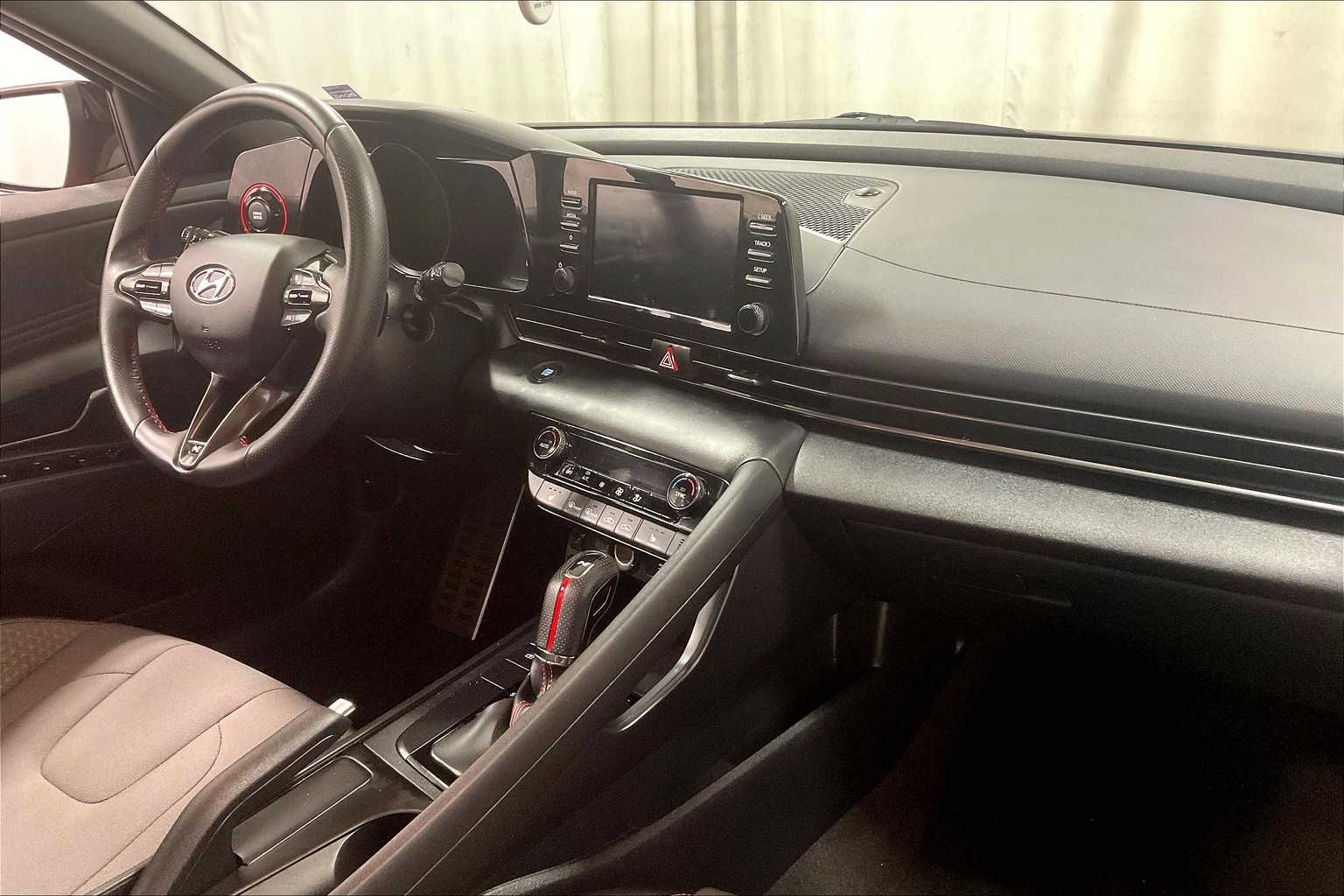 2022 Hyundai Elantra N Line - Photo 14