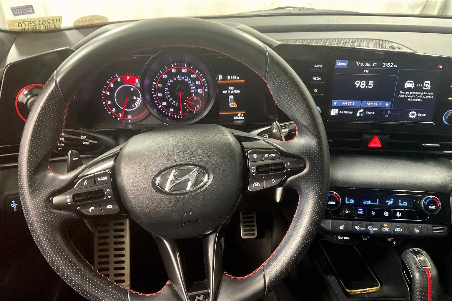 2022 Hyundai Elantra N Line - Photo 18