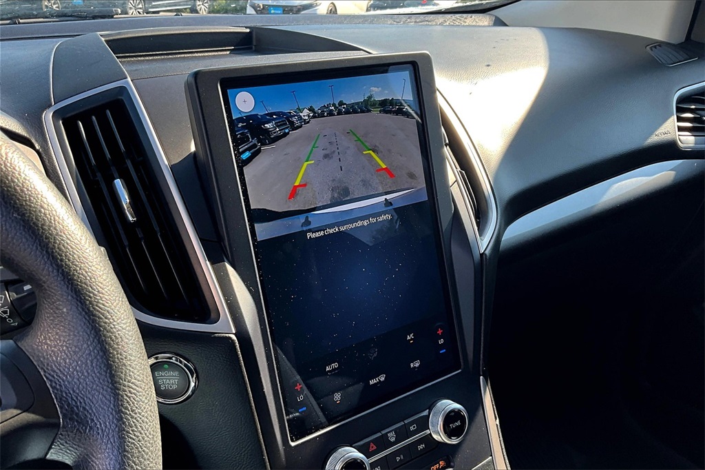 2022 Ford Edge SE - Photo 19