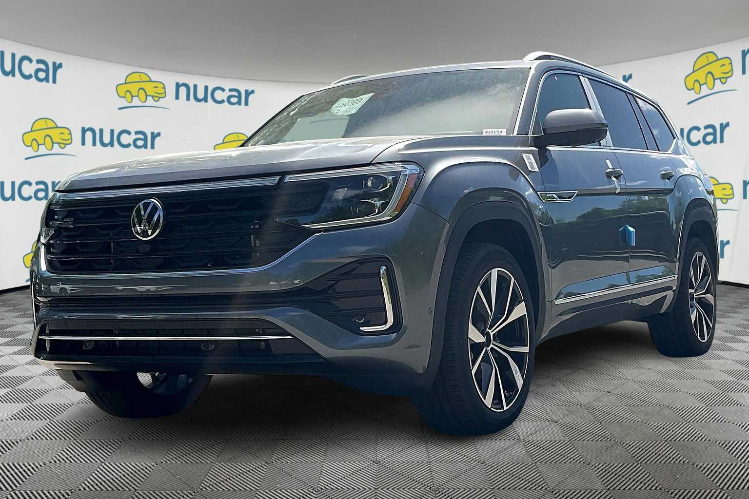 2025 Volkswagen Atlas 2.0T SEL Premium R-Line - Photo 4