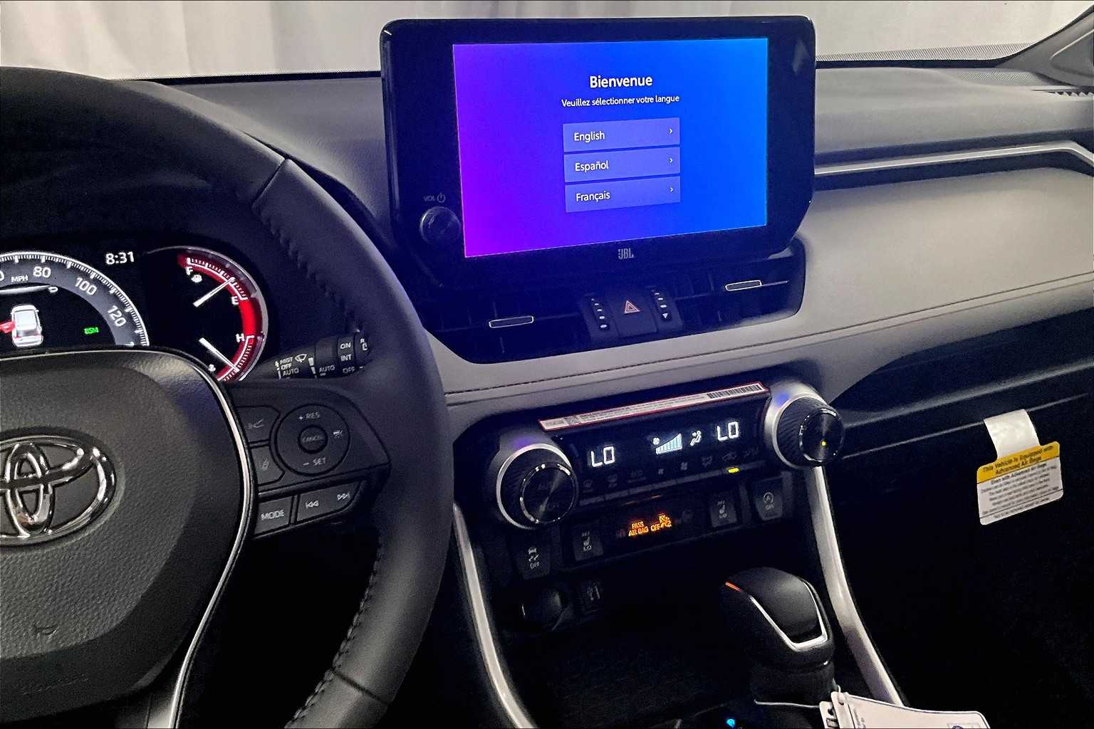 2025 Toyota RAV4 XLE Premium - Photo 13