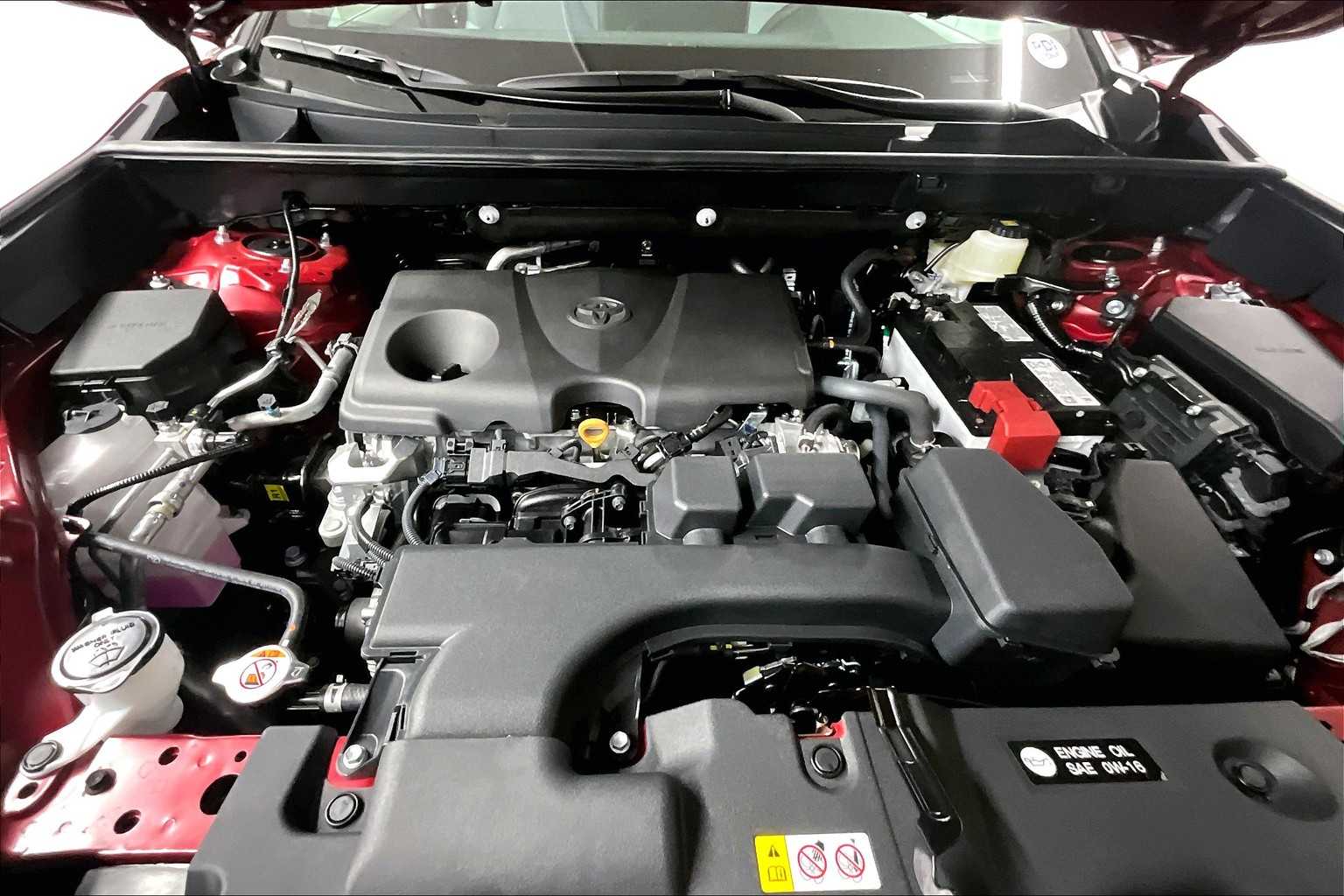2025 Toyota RAV4 XLE Premium - Photo 16