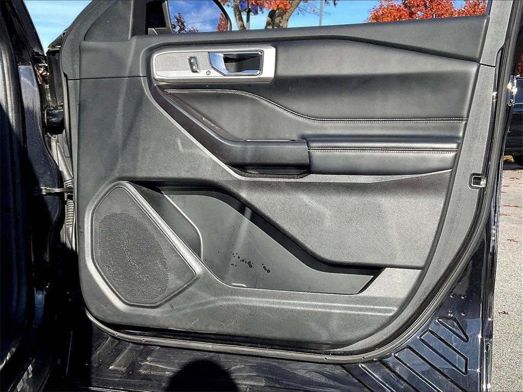 2020 Ford Explorer ST - Photo 11