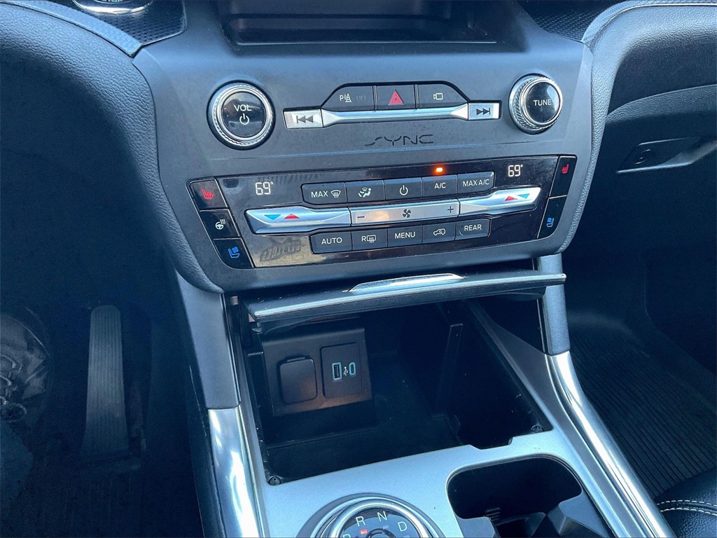 2020 Ford Explorer ST - Photo 26