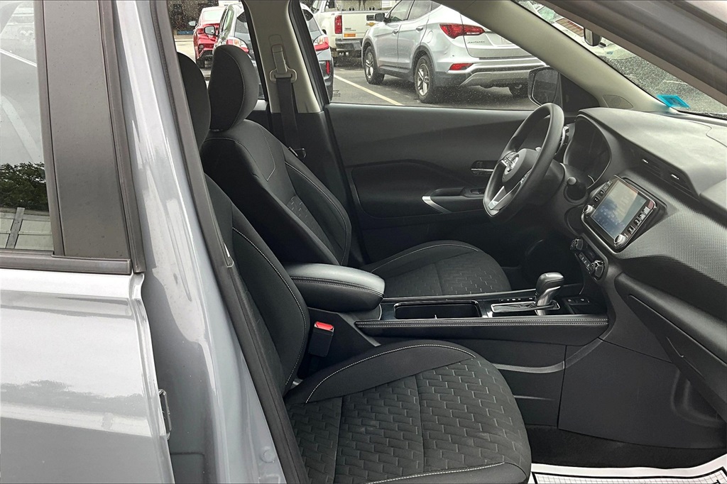 2021 Nissan Kicks SV - Photo 11