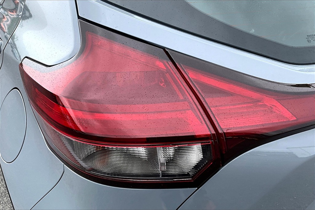 2021 Nissan Kicks SV - Photo 32