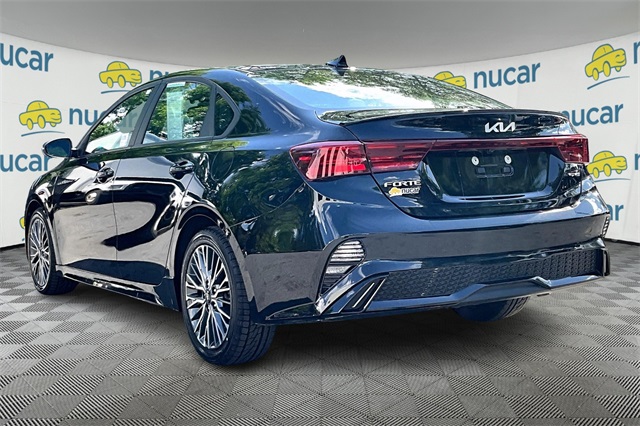 2022 Kia Forte GT-Line - Photo 3