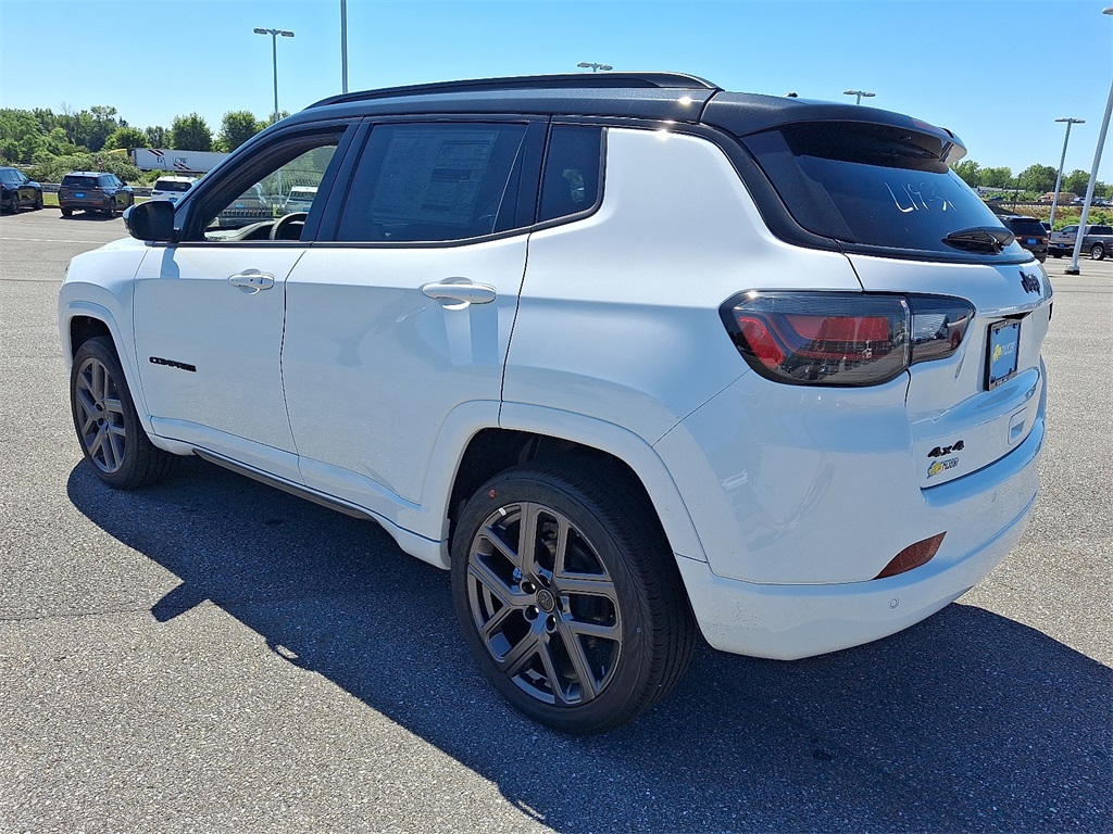 2025 Jeep Compass Limited - Photo 3