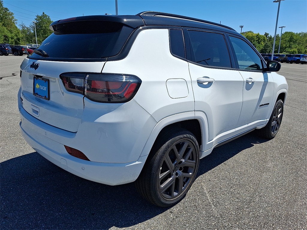 2025 Jeep Compass Limited - Photo 4