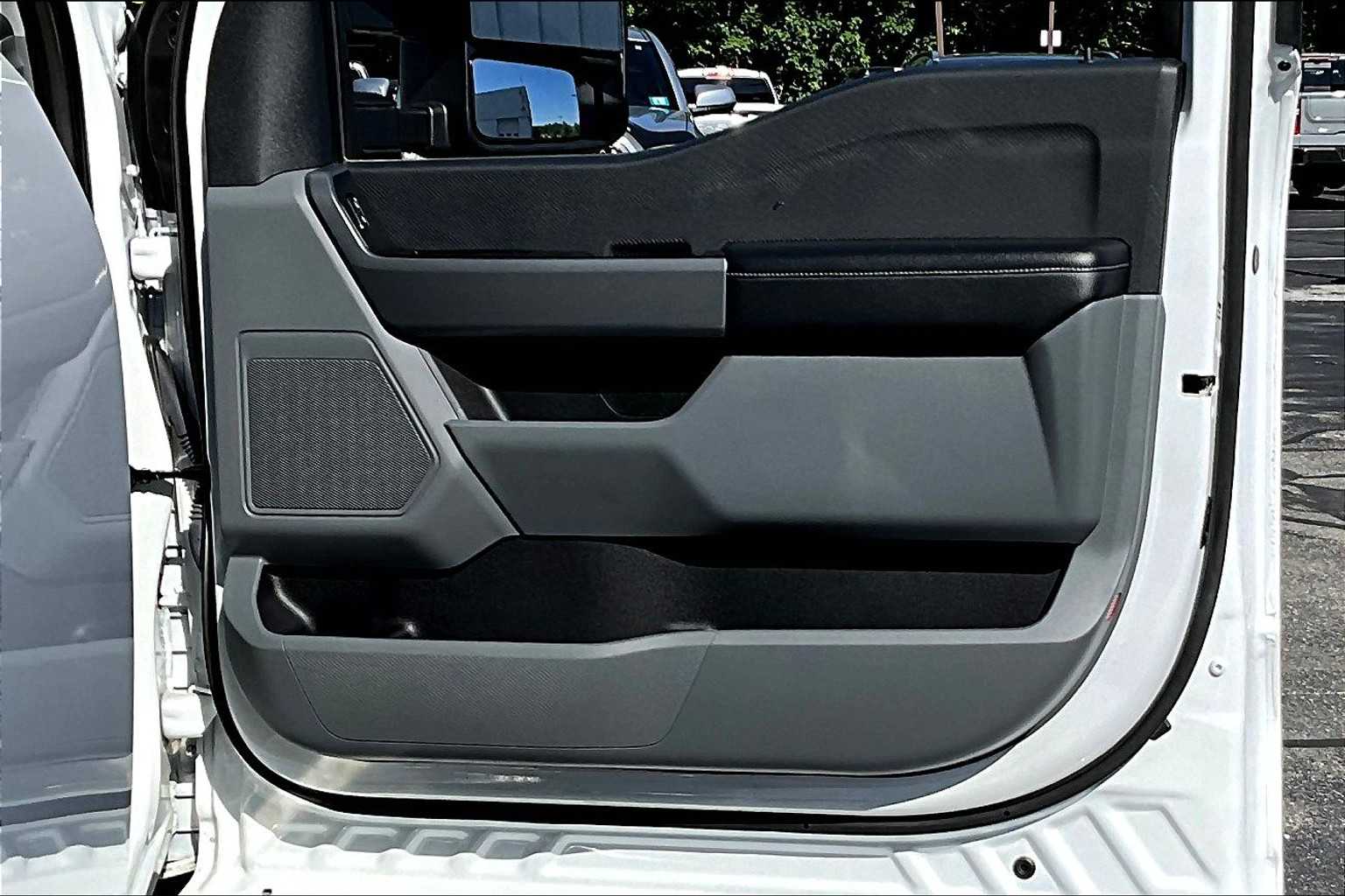 2022 Ford F-150 XLT - Photo 12