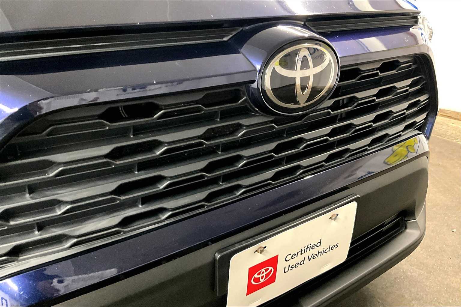 2019 Toyota RAV4 XLE - Photo 32