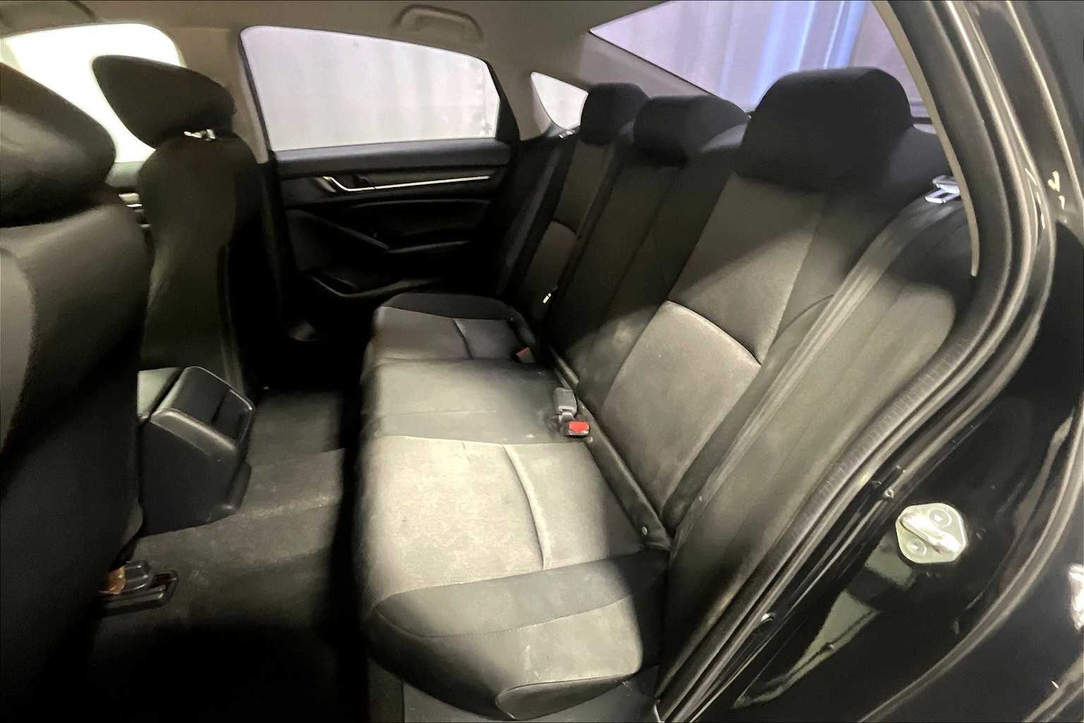 2020 Honda Accord LX - Photo 15