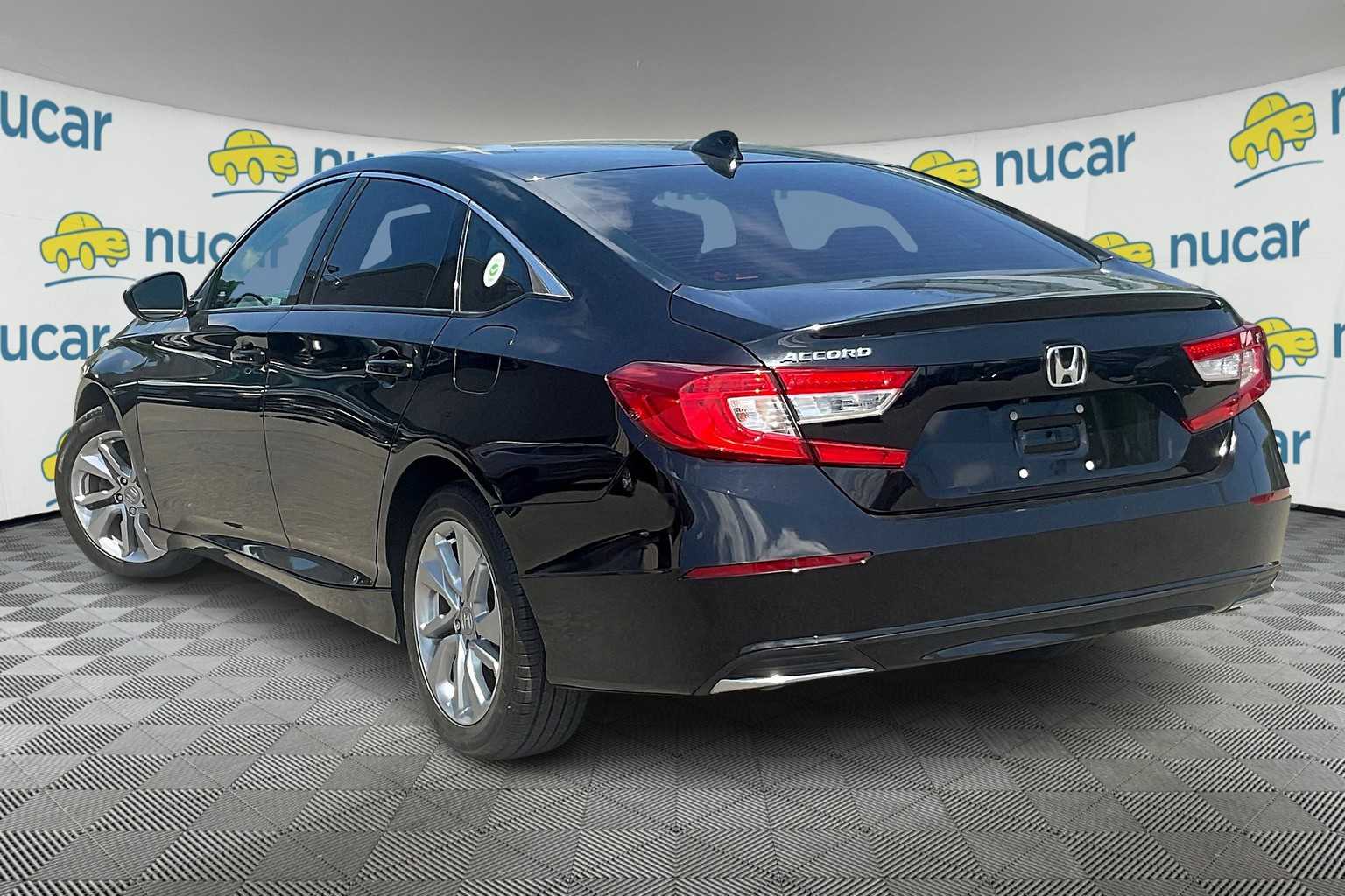 2020 Honda Accord LX - Photo 4