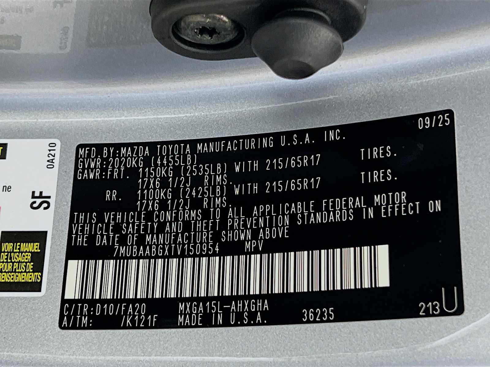 2026 Toyota Corolla Cross LE - Photo 20