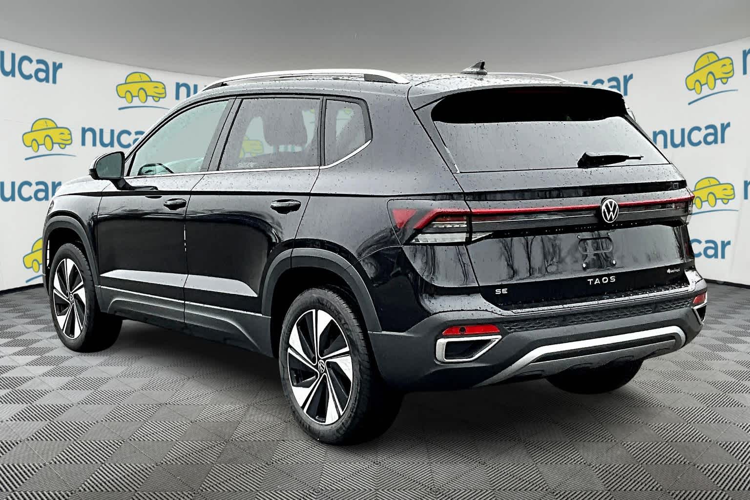 2025 Volkswagen Taos SE - Photo 5