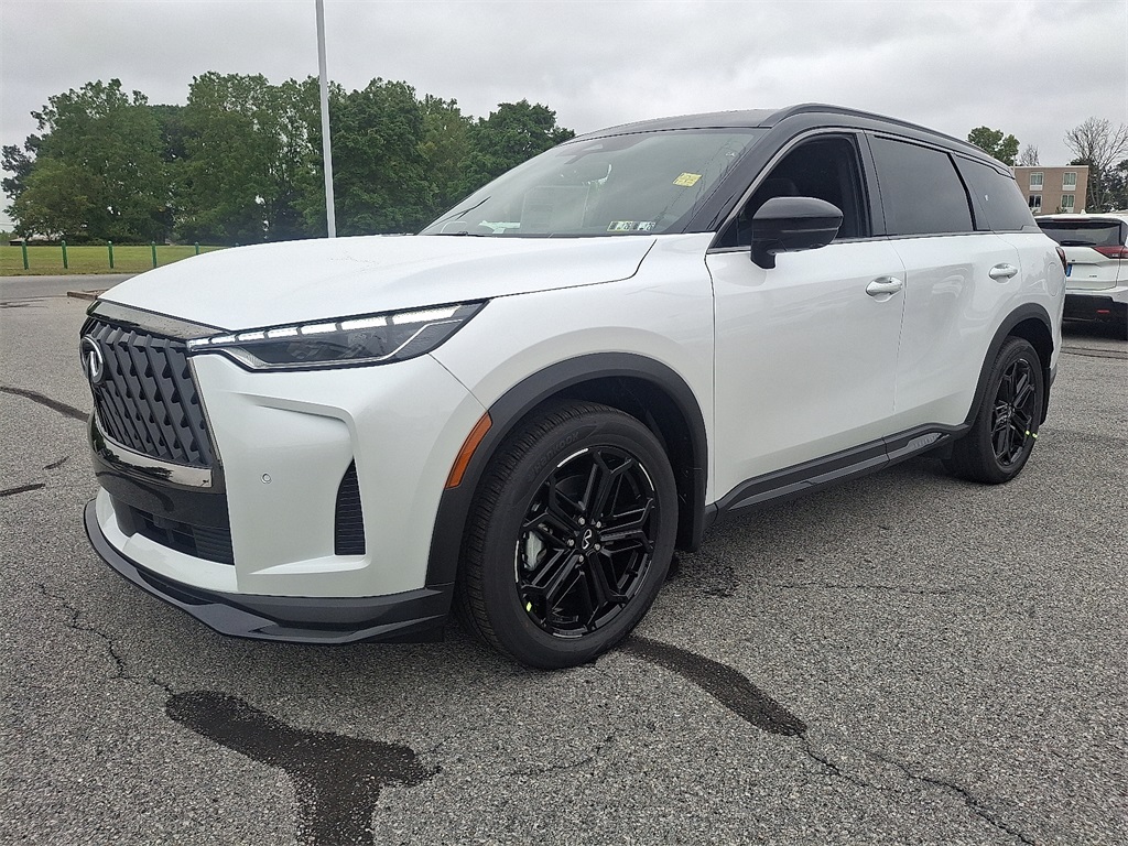 2026 INFINITI QX60 LUXE - Photo 2