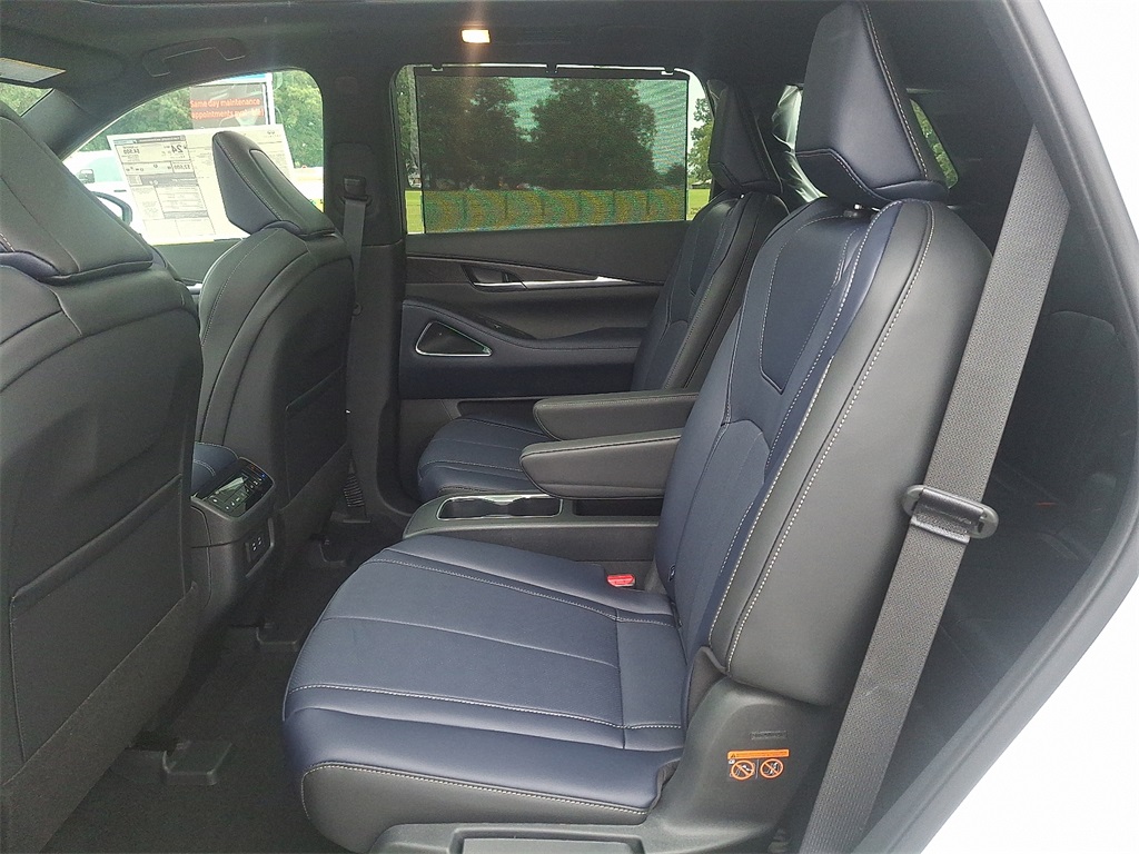2026 INFINITI QX60 LUXE - Photo 6
