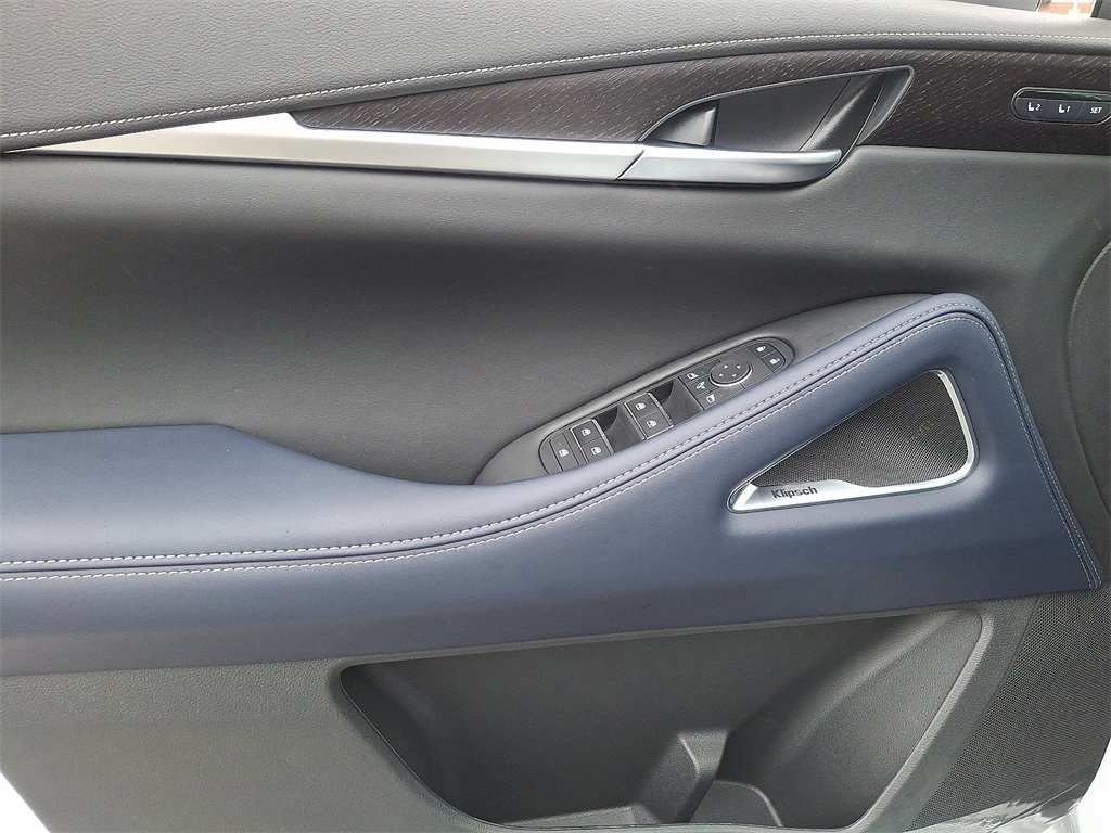 2026 INFINITI QX60 LUXE - Photo 9